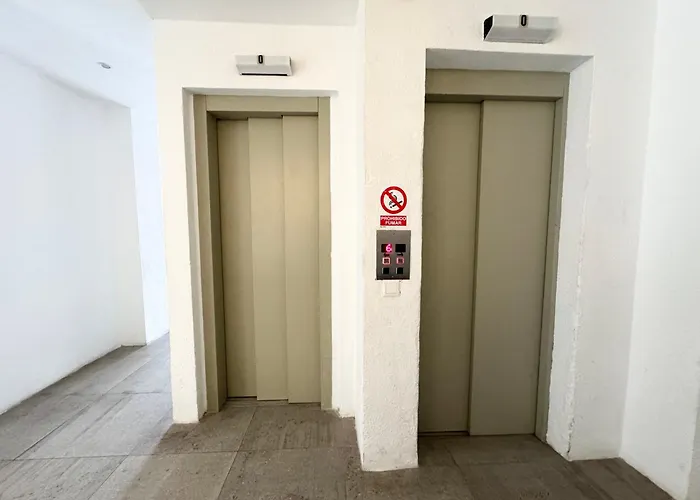 Apartsalou Argenta *